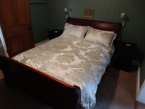 Loughmore House And Cottage - Sydney 4u 6