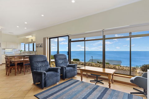 Lowtide - Accommodation Sydney 0