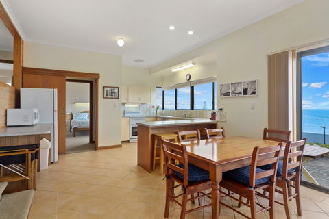 Lowtide - Accommodation Sydney 5