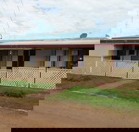 Polly's Shack - Sydney Resort