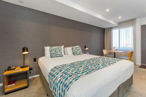 Quality Hotel Lighthouse - Accommodation Sydney 2