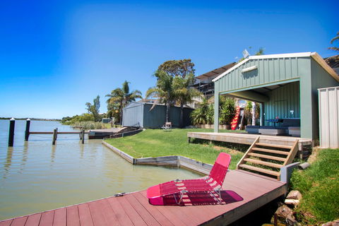 River Life - Sydney 4u 1