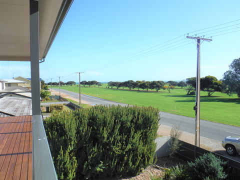 Shorelines - Accommodation Sydney 2