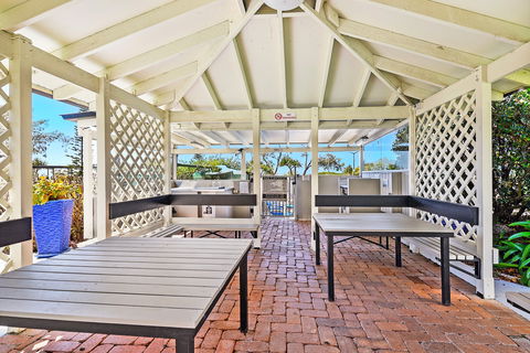 Talisman On Broadbeach Apartments - Sydney 4u 5