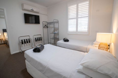 The Platypus Accommodation And Cafe - Accommodation Sydney 4