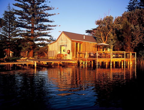 Boathouse - Birks Harbour - Sydney 4u 1
