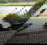 DC Hawkesbury Get-A-Way - Sydney 4u