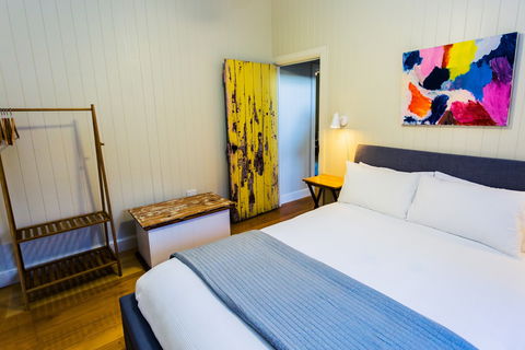 Kenilworth Cottage Barcaldine - Sydney 4u 1