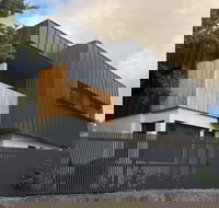 Lucent Art House  Stirling Curated Accommodation - Accommodation Sydney