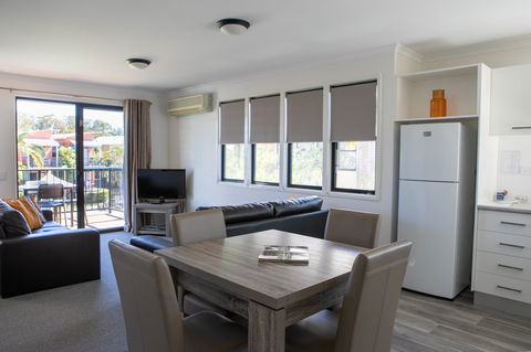 Noosa Lakes Resort - Sydney 4u 2