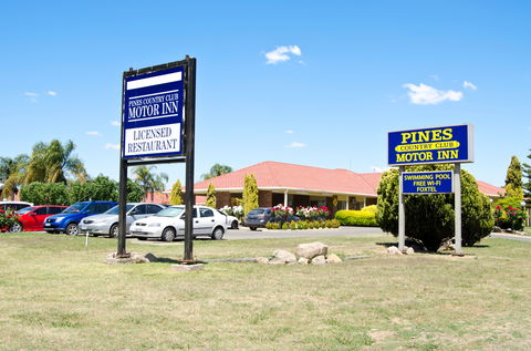 Pines Country Club Motor Inn - Sydney 4u 0