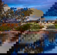Stonewell Cottages and Vineyards - Sydney 4u