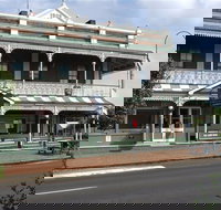 Thunderbolt Inn aka The Bottom Pub - Accommodation Sydney