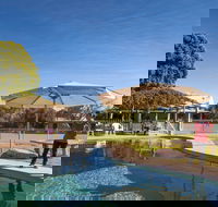 Tilmouth Well Roadhouse - Sydney 4u