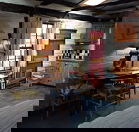 Woolly Butt Bungalow - Accommodation Sydney