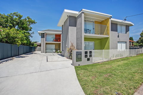 Belmont Executive Apartments - Accommodation Sydney 0