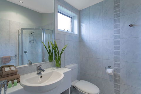Best Western Colonial Village Motel - Sydney 4u 2