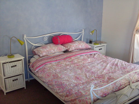 Bush And Bay Cottage - Accommodation Sydney 2