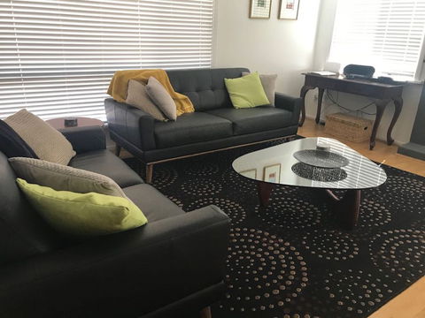 Dunsborough Cottage - Sydney 4u 0