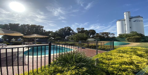 Elliston Caravan Park - Accommodation Sydney 0