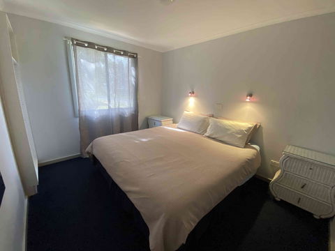 Elliston Caravan Park - Accommodation Sydney 2