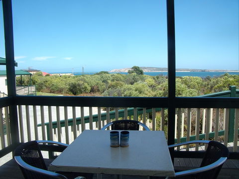 Elliston Waterloo Bay Tourist Park - Accommodation Sydney 0