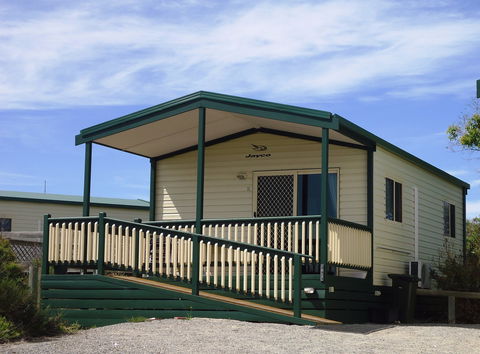 Elliston Waterloo Bay Tourist Park - Accommodation Sydney 1