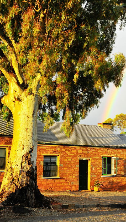 Emma Tiver Heritage Cottage - Sydney 4u 0