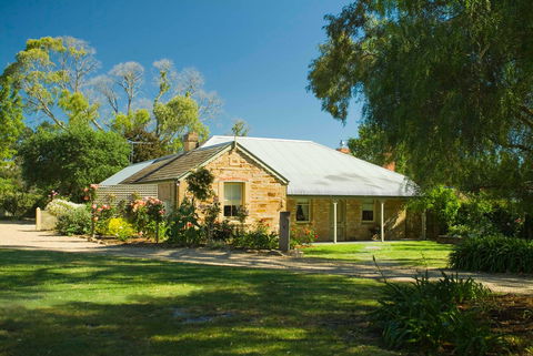 Evelyn Homestead - Accommodation Sydney 0