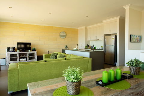 Horizons Part Of Blue Fin Holiday Homes - Accommodation Sydney 2