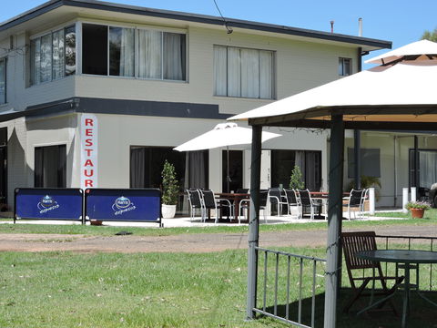 Hotel Motel 5 - Accommodation Sydney 0