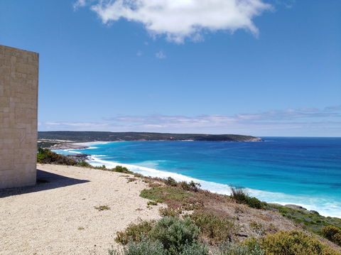 Lejano Bremer Bay - Sydney 4u 0