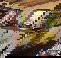 Settlers Hut - Accommodation Sydney