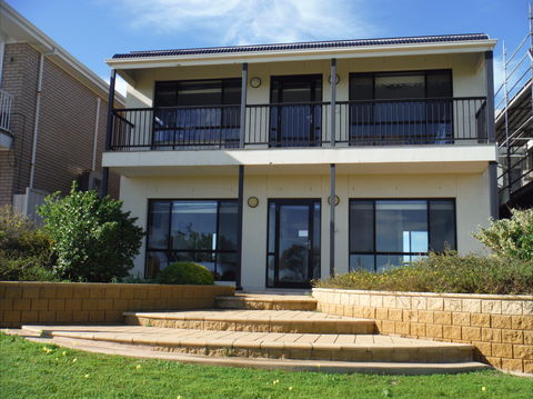 South Shores - Sydney 4u 0