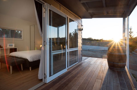 Tallagandra Hill Winery Accommodation - Sydney 4u 0