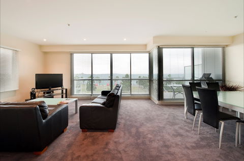 The Waterfront Apartments - Sydney 4u 0