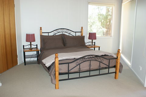 The Polehouse - Accommodation Sydney 2