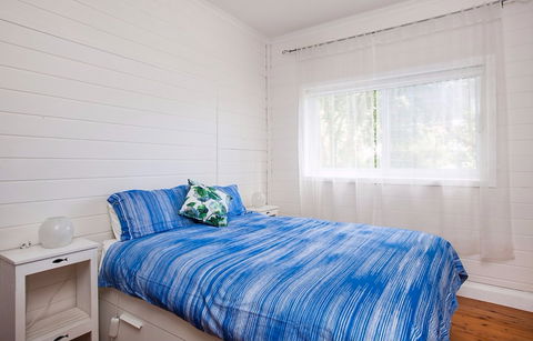 The Blue House At Wombarra Beach - Sydney 4u 2