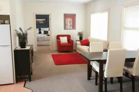 Off Mountain Accommodation - Sydney 4u