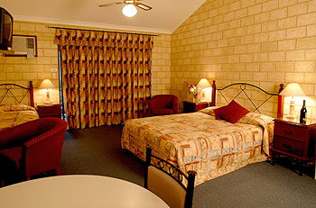 Karri Forest Motel & Restaurant - Accommodation Sydney 3