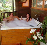 Yallingup Lodge Spa Retreat - Sydney 4u