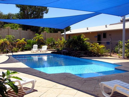 Point Samson Chalets - Sydney 4u 0