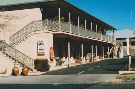 New England Motor Inn - Sydney 4u 0