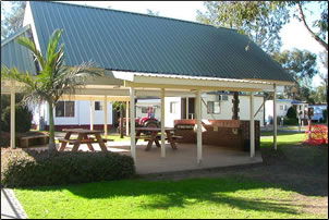 Rainbow Beach Holiday Village - Accommodation Sydney 1