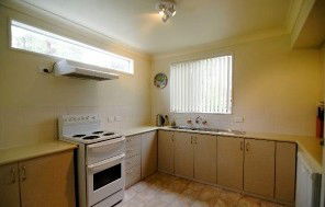 Bonny Hills Beach House - Sydney 4u 4