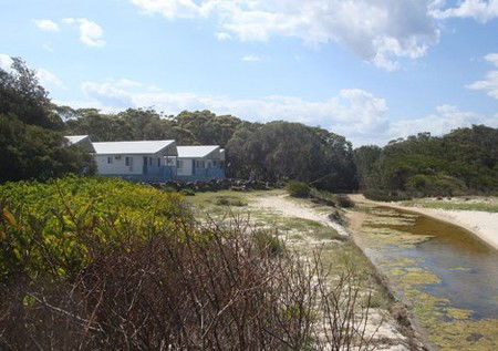 Racecourse Beach Tourist Park - Accommodation Sydney 0