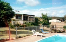 Harvey Hills Farmstay Chalets - Accommodation Sydney 1