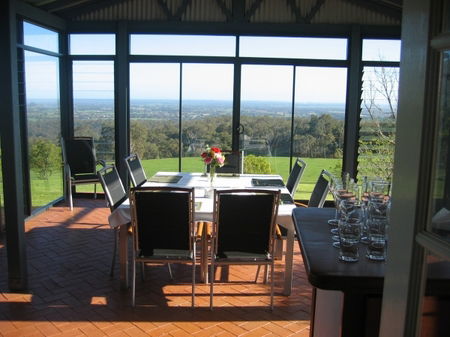 Vista Ridge Estate - Top Paddock Cottage - Accommodation Sydney 1