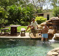 Milkwood Lodge - Sydney 4u