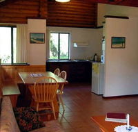 Wyadup Brook Cottages - Sydney 4u